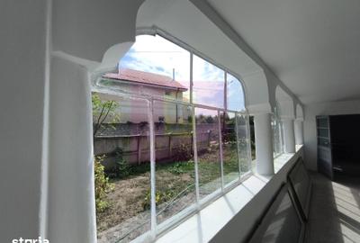 Casă cu 4 camere cu Teren 500 Mp în Sud