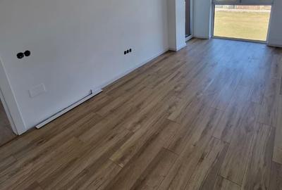Apartament cu 3 camere în Florești - 2