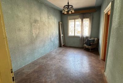 Casă cu 4 camere cu Teren 360 Mp în Central