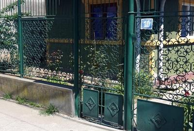 Casă cu 3 camere în Central - 8