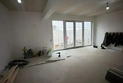 Casă cu 3 camere cu Teren 427 Mp în Central - 17