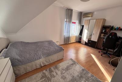 Casă individuală cu 13 camere cu Canalizare în Sud - 30