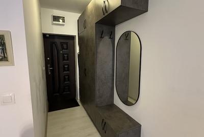 Apartament cu 3 camere decomandat, mobilat în Apărătorii Patriei - 2