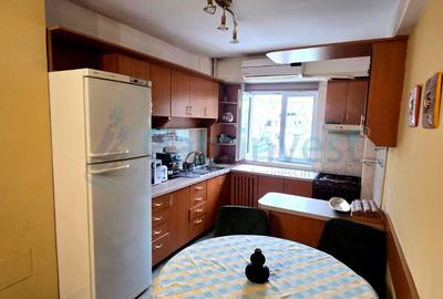 Apartament cu 3 camere decomandat în Rogerius - 4