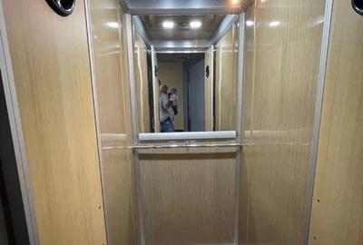 Apartament cu 3 camere în Calea Victoriei