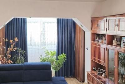 Apartament cu 2 camere decomandat în Central - 3