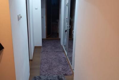 Apartament cu 4 camere în Central - 2