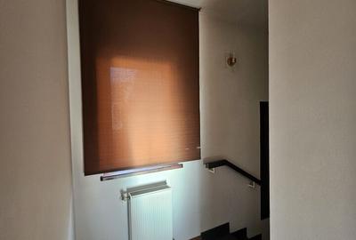 Casă cu 3 camere cu Teren 200 Mp în Central