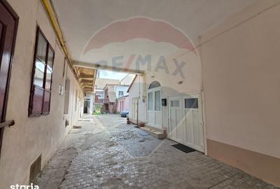 Apartament cu 3 camere în Central - 2