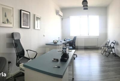 Spațiu comercial, de 36 mp, în Central - 5