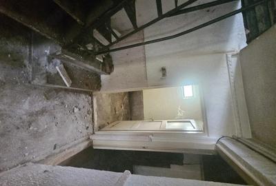 Casă cu 4 camere cu Teren 1486 Mp în Central - 7