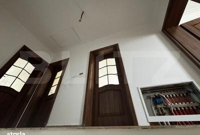 Casă cu 4 camere în Central - 3