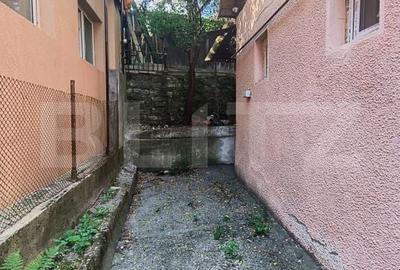 Casă cu 3 camere în Central