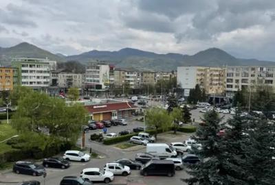 Apartament cu 2 camere decomandat în Ultracentral