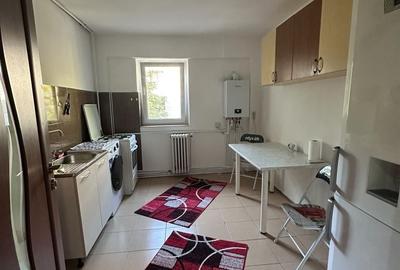 Apartament cu 3 camere decomandat în Tătărași - 1