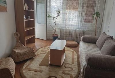 Apartament cu 2 camere semidecomandat în Drumul Taberei