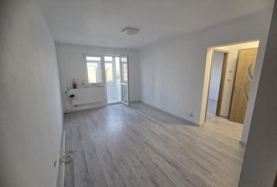 Apartament cu 2 camere semidecomandat în Pantelimon