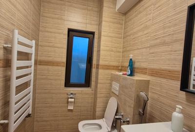 Casă cu 4 camere cu Teren 250 Mp în Fundeni - 1