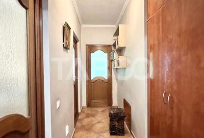 Apartament cu 4 camere semidecomandat în Gheorgheni