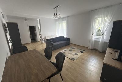 Apartament cu 2 camere decomandat în Livezeni - 1