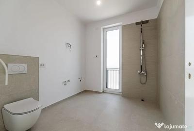 Casă cu 4 camere cu Teren 150 Mp în Central