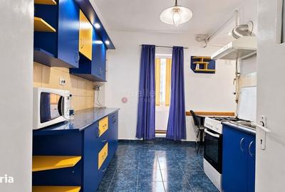 Apartament cu 3 camere decomandat în Astra