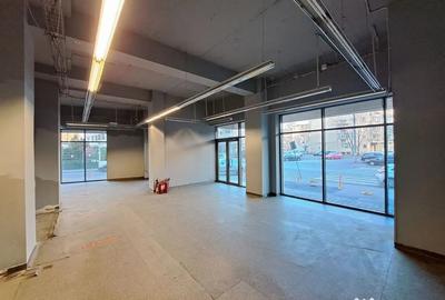 Spațiu comercial, de 143 mp, în Vitan