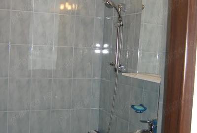 Apartament cu 2 camere semidecomandat în 1 Mai - 3