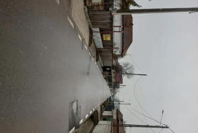 Casă cu 4 camere în Central - 1