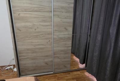 Apartament cu 2 camere decomandat în Rovine