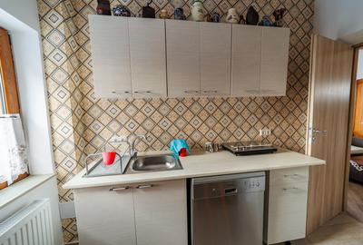 Casă cu 6 camere cu Canalizare în Turcheș - 8