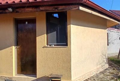 Casă cu 2 camere cu Teren 2000 Mp în Ștefan cel Mare