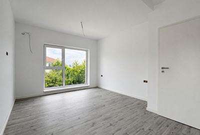 Duplex cu 6 camere cu Canalizare în Ghiroda - 12