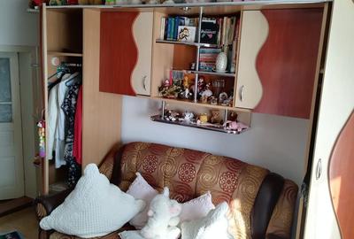Casă cu 2 camere cu Teren 1300 Mp în Crăcăoani