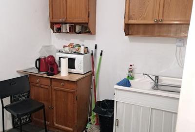 Apartament cu 3 camere în Universitate - 2