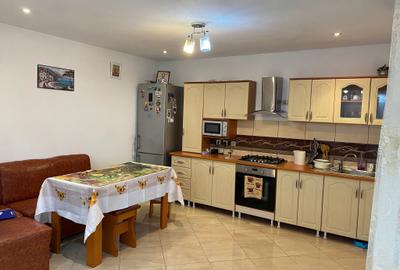 Casă cu 5 camere cu Teren 500 Mp în Sud - 1