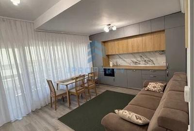 Apartament cu 2 camere decomandat în 1 Mai