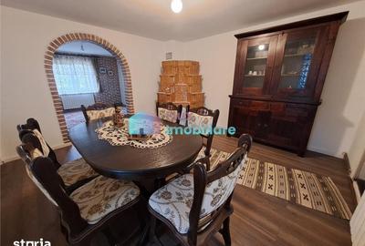 Casă cu 5 camere cu Teren 800 Mp în Cornu Luncii - 18