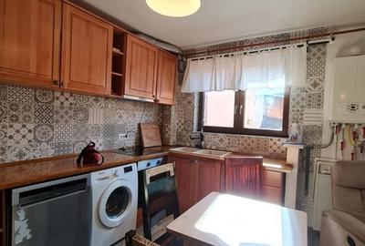 Apartament cu 2 camere decomandat în Eroii Revoluției - 3