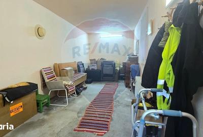 Casă cu 4 camere cu Teren 540 Mp în Central - 13