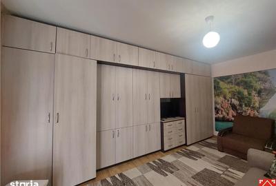 Garsonieră în Aurel Vlaicu - 8