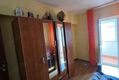 Apartament cu 4 camere decomandat în Central - 14