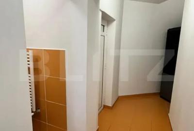 Spațiu comercial, de 60 mp, în Central - 6