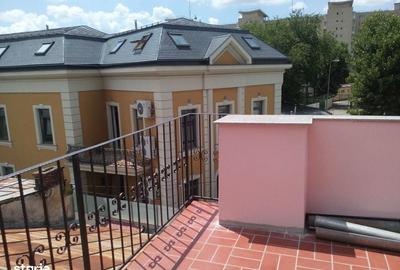 Apartament cu 4 camere în Gara de Nord - 17