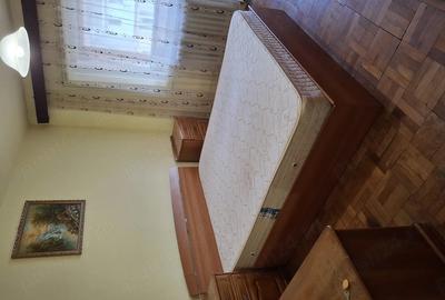 Apartament cu 2 camere decomandat în Cetate