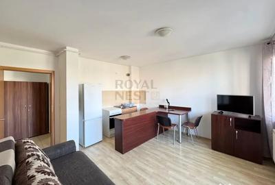 Apartament cu 2 camere decomandat în Tractorul