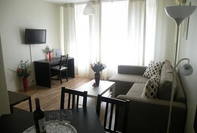 Apartament cu 2 camere decomandat în Calea Victoriei - 12
