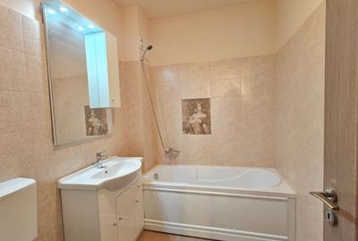 Apartament cu 3 camere semidecomandat, mobilat în Florești - 3