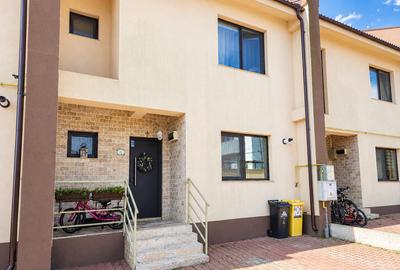 Duplex cu 4 camere cu Canalizare în Palazu Mare - 2