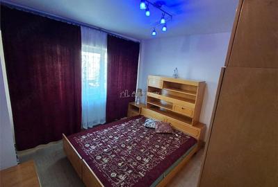 Apartament cu 2 camere decomandat în Cuptoare (Reșița)